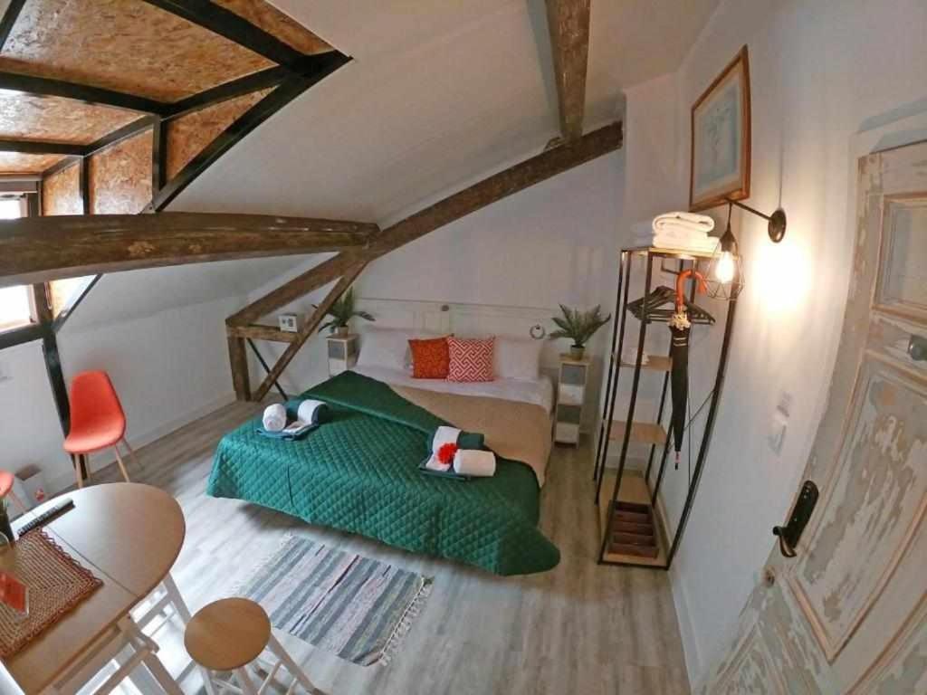 蓬塔德尔加达 Open Door Loft酒店 外观 照片
